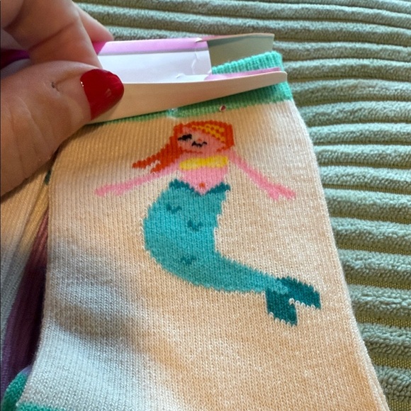 Comfy Kids Crew Socks Mermaids, Pink, Cream, Green Girls Shoe Size 12-6 Ages 6-8 - Picture 7 of 8